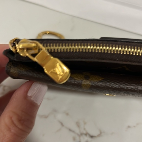 Louis Vuitton Recto Verso Monogram Wallet / Card /Key chain - Picture 7 of 11